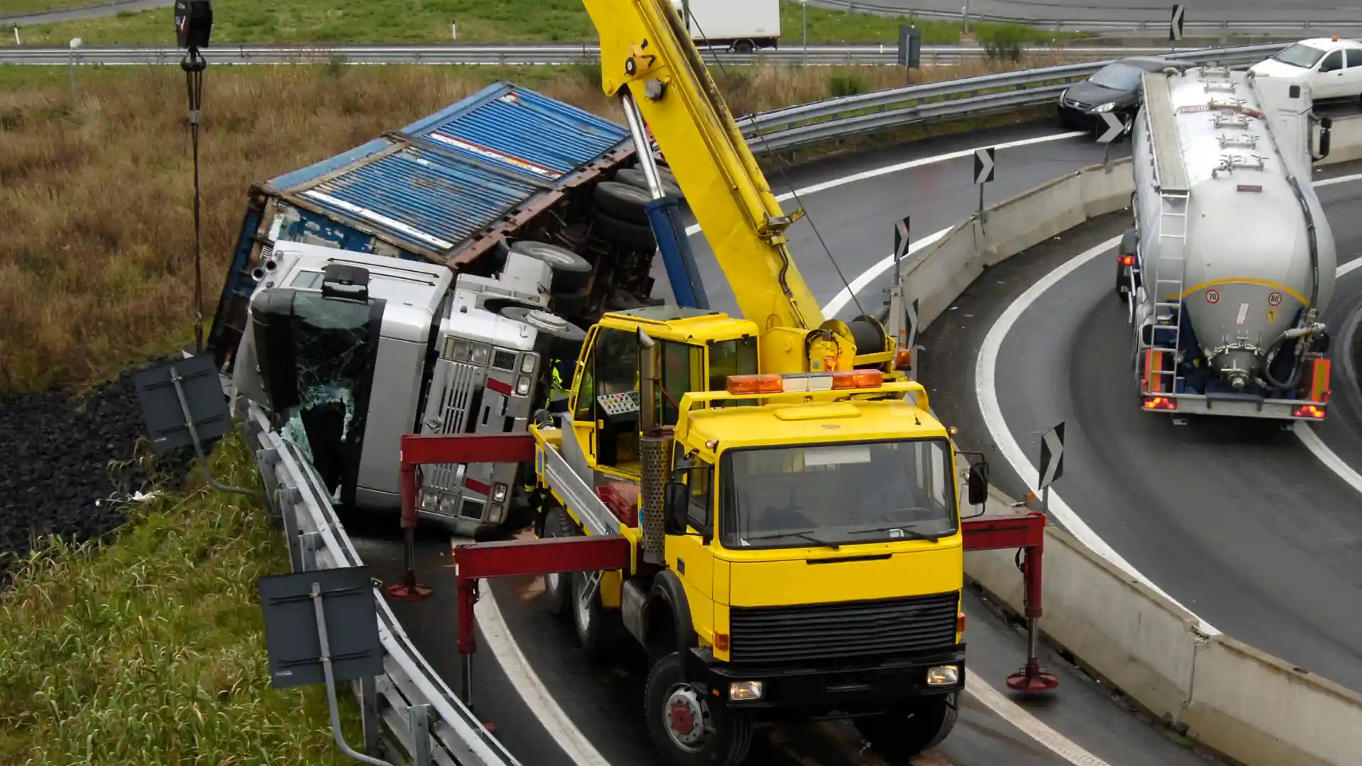 How Black Box Data Proves Negligence in Florida Truck Accidents Image